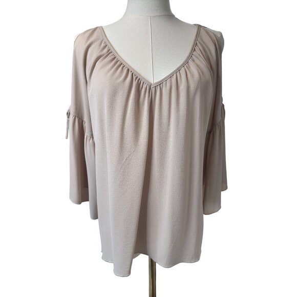 BECCA Tops - Becca M Taupe Beige Textured 3/4 Sleeve Top Tie Detail